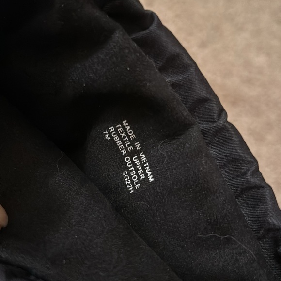 NWOT 🎉Michael Kors Women's Holt Quilted High Heel Boots - Picture 6 of 6